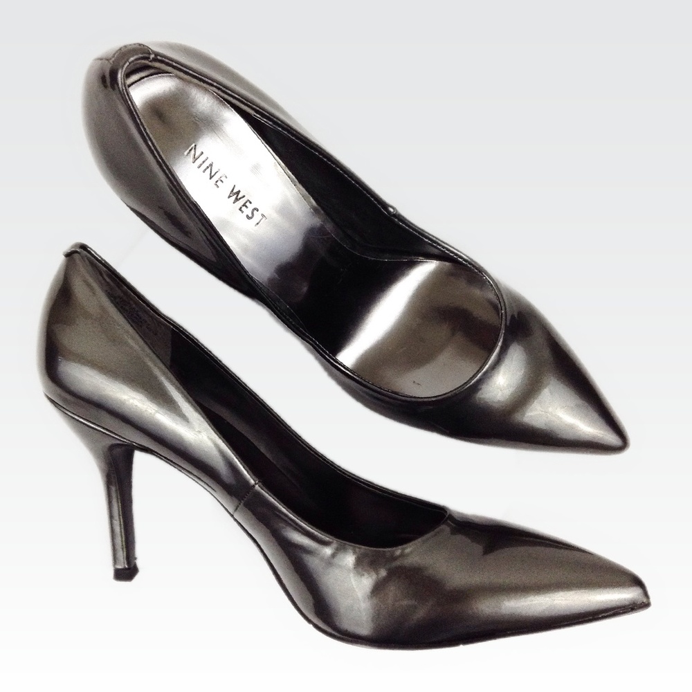 Nine West | 9.5 | Shiny Pewter Point-Toed Heels